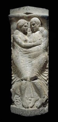 Sarcophagus of a Married Couple! Unveiling Love and Eternity in Etruscan Relief Sculpture