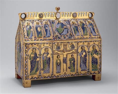 Fragment of a Reliquary with Scenes from Christ's Passion! An Intricate Tapestry of Gold and Enamel